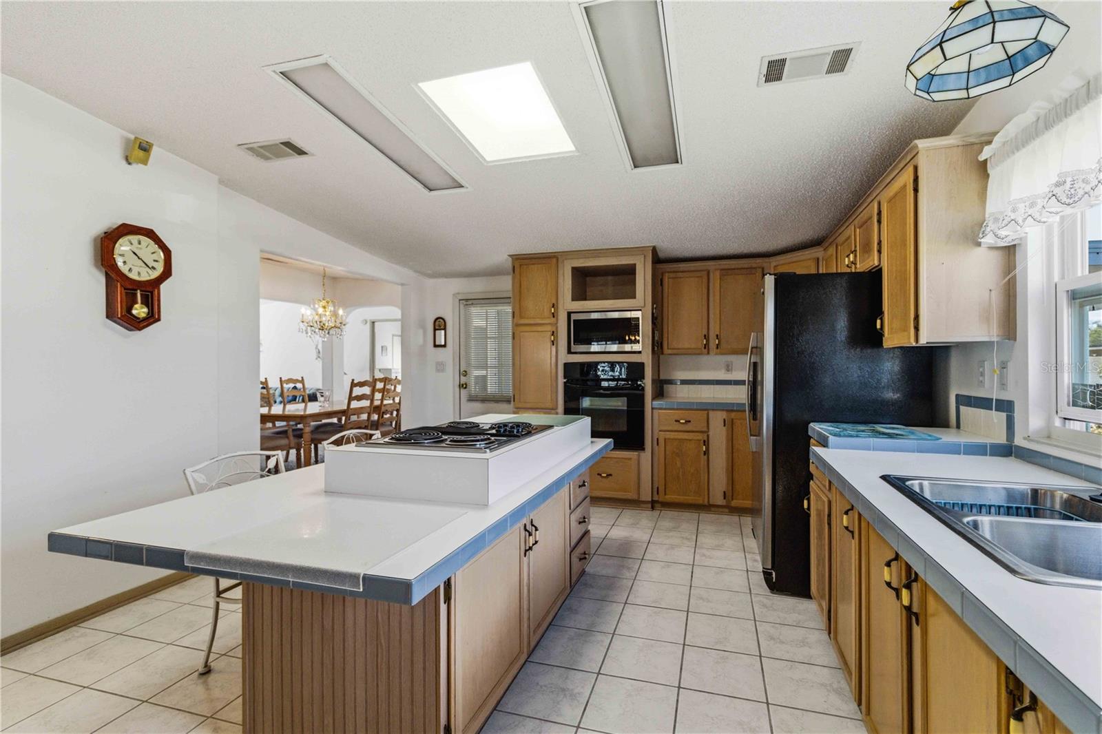 IMPERIAL LAKES ESTATES UNIT III - Residential