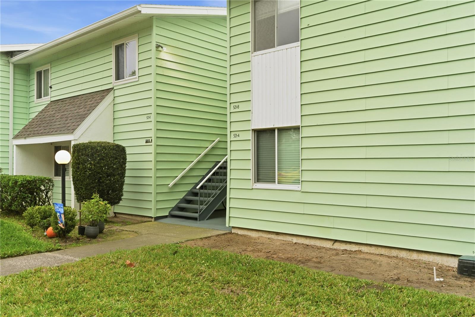 LIVE OAK VILLAGE CONDO - Residential