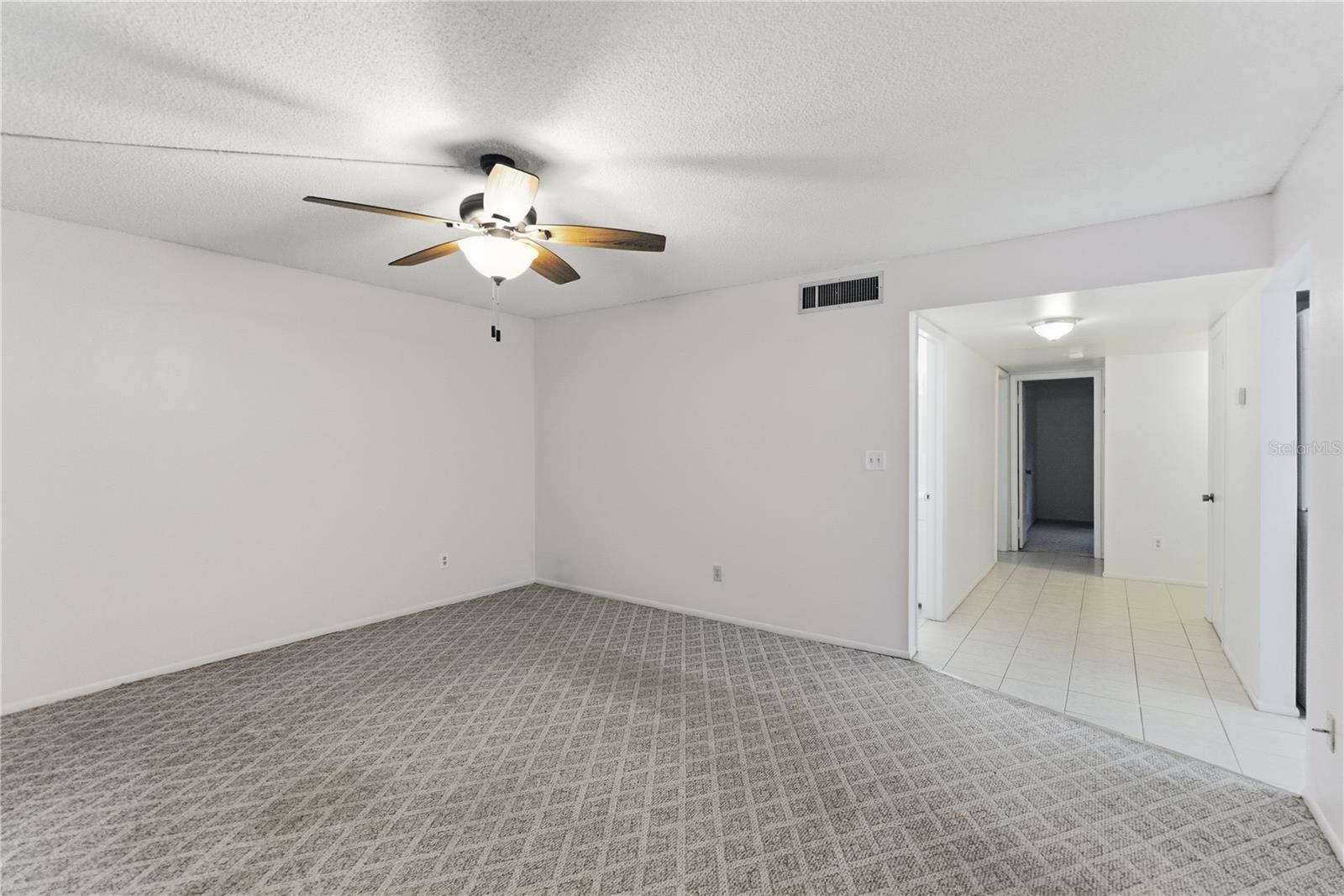 LIVE OAK VILLAGE CONDO - Residential