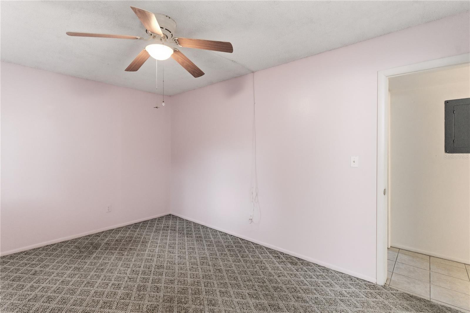 LIVE OAK VILLAGE CONDO - Residential