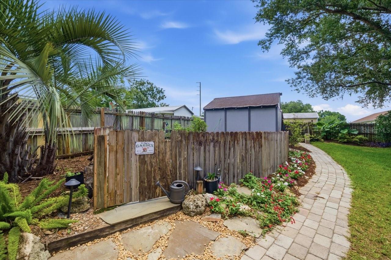 CAMBRIDGE CLARK ESTS - Residential