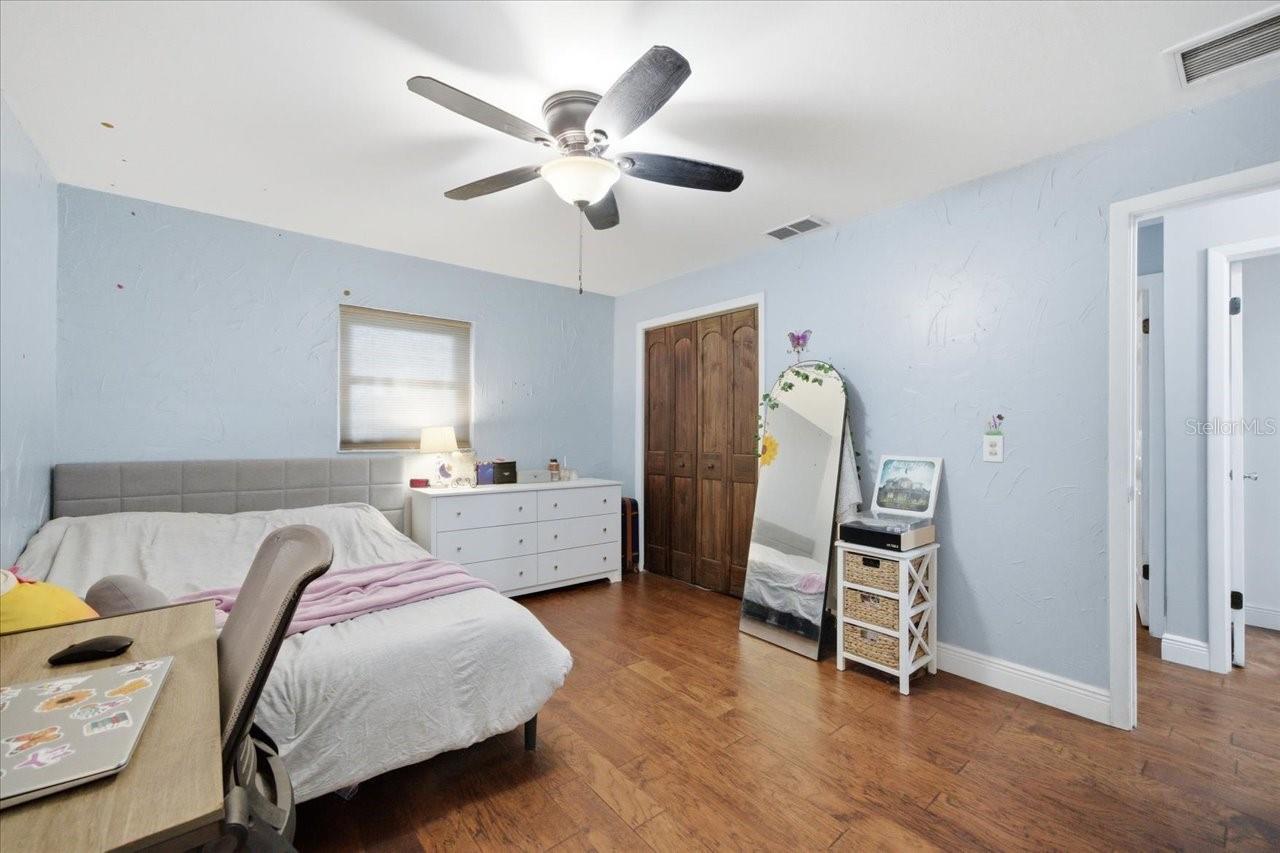 CAMBRIDGE CLARK ESTS - Residential