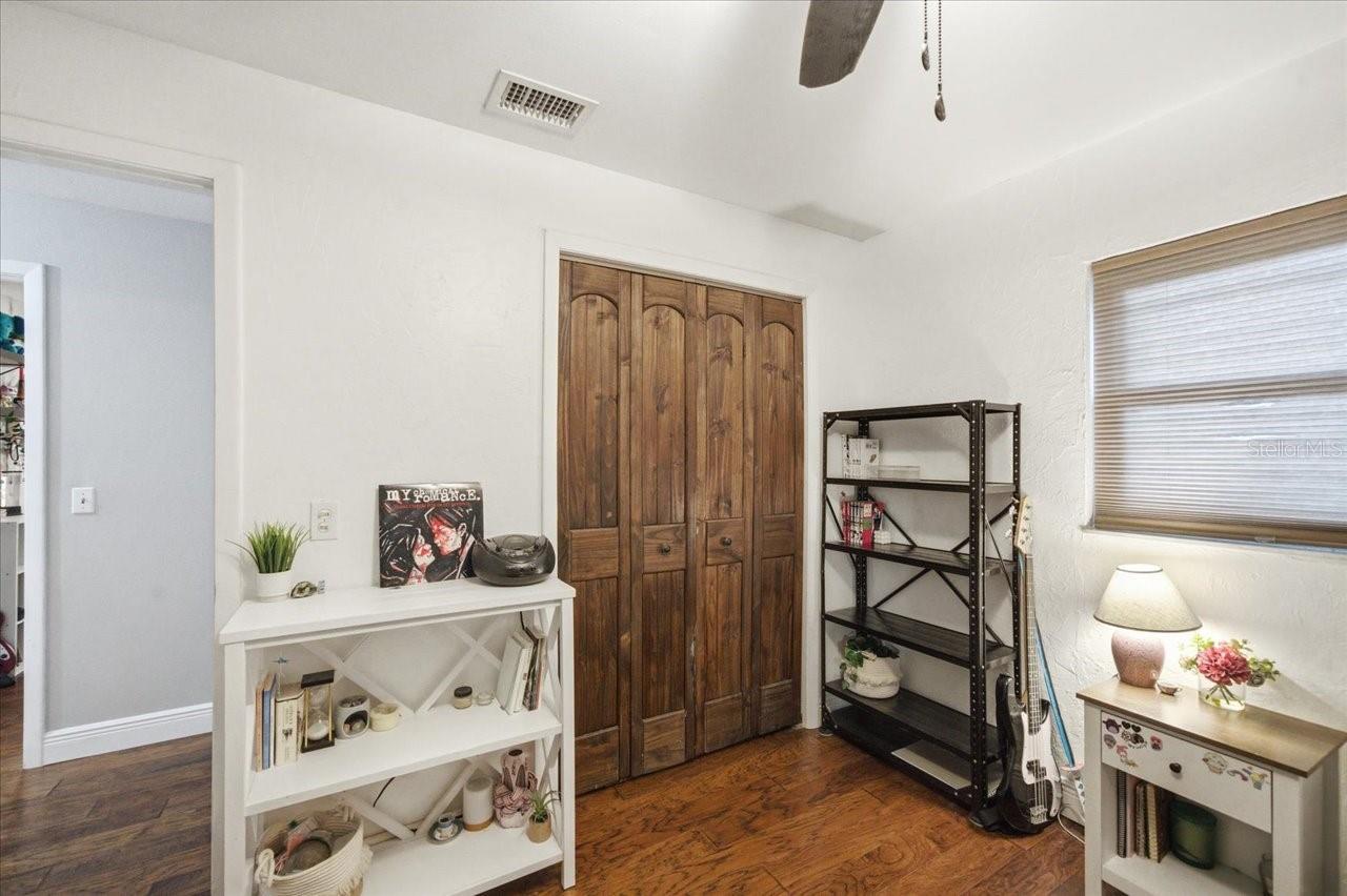 CAMBRIDGE CLARK ESTS - Residential