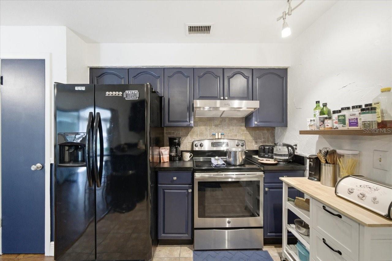 CAMBRIDGE CLARK ESTS - Residential