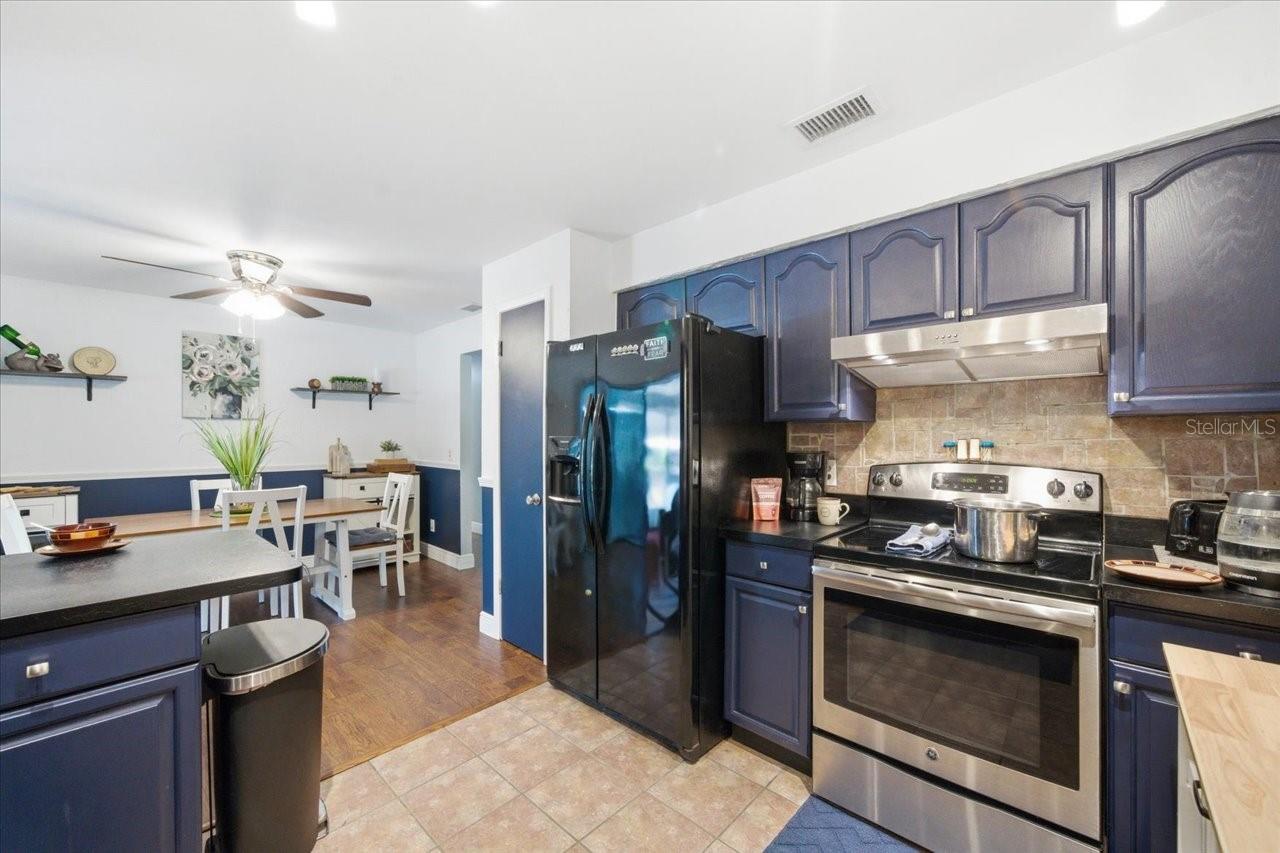 CAMBRIDGE CLARK ESTS - Residential