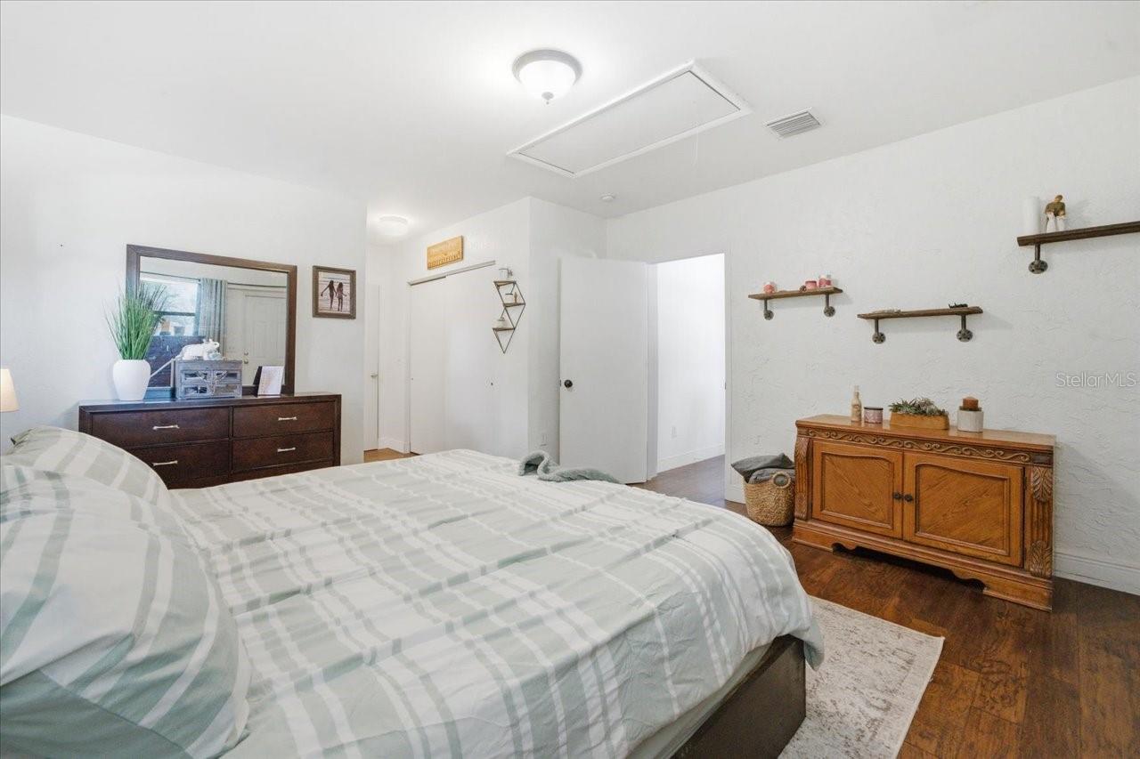 CAMBRIDGE CLARK ESTS - Residential