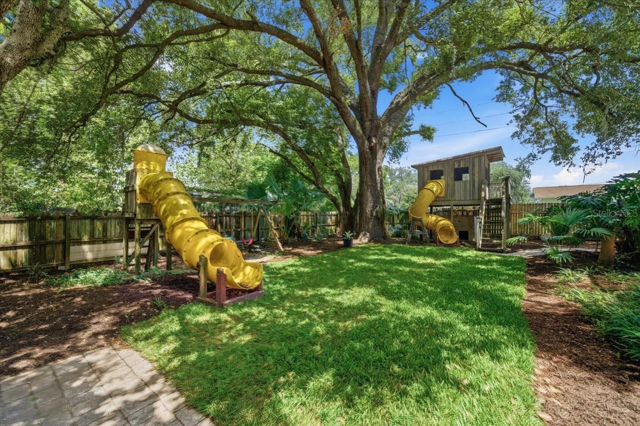 CAMBRIDGE CLARK ESTS - Residential