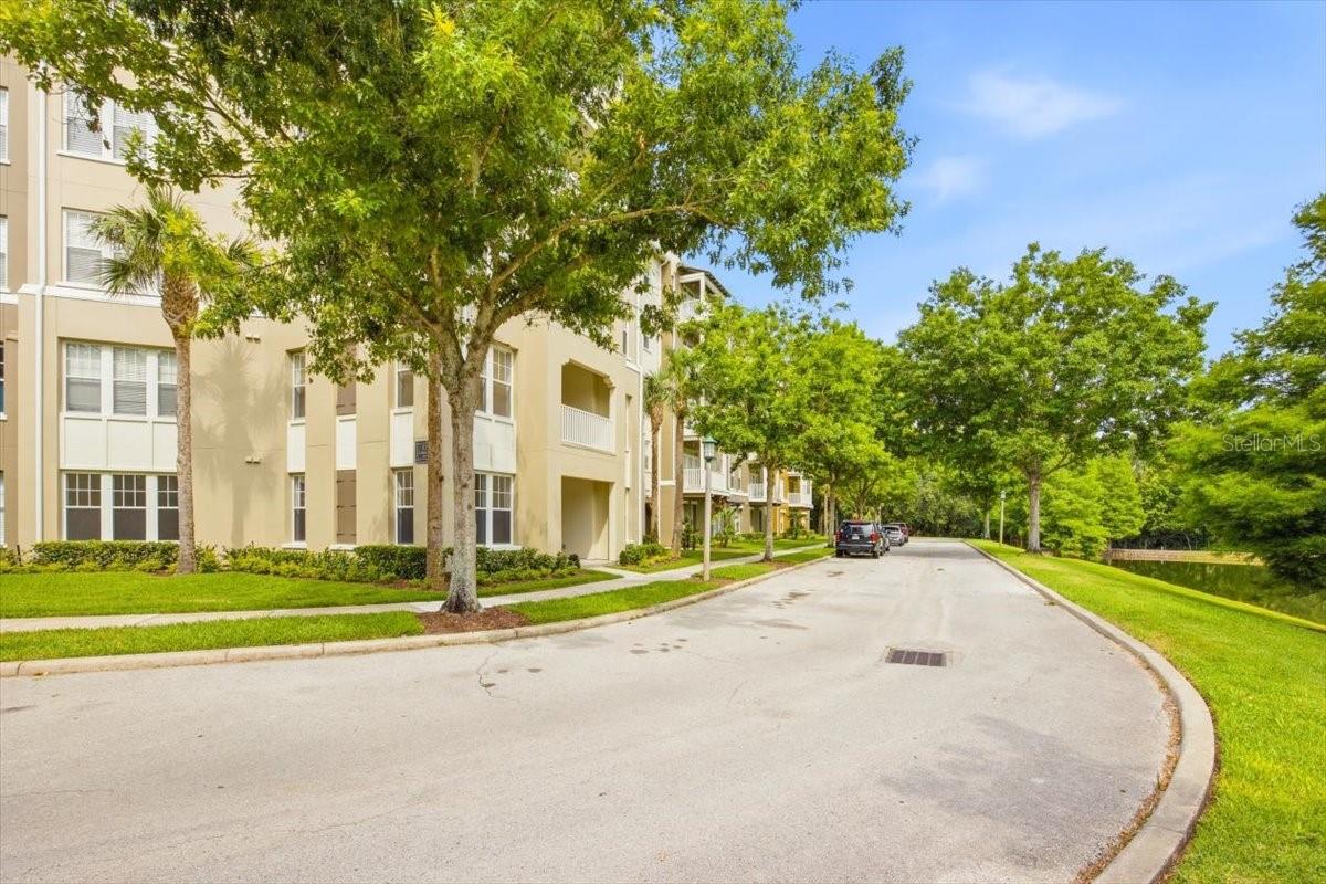 ARTISAN CLUB CONDO PH 6 - Residential