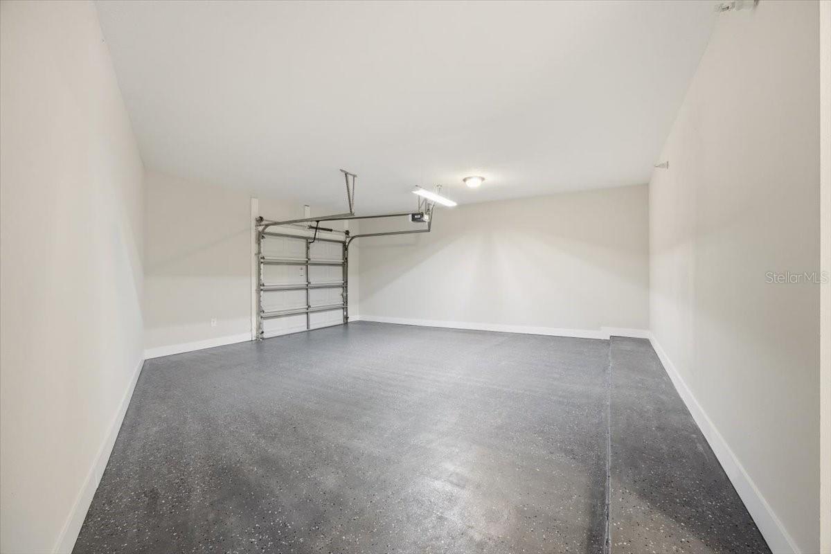ARTISAN CLUB CONDO PH 6 - Residential