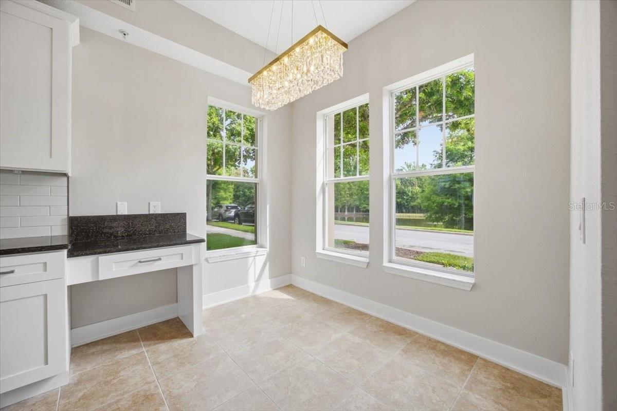 ARTISAN CLUB CONDO PH 6 - Residential