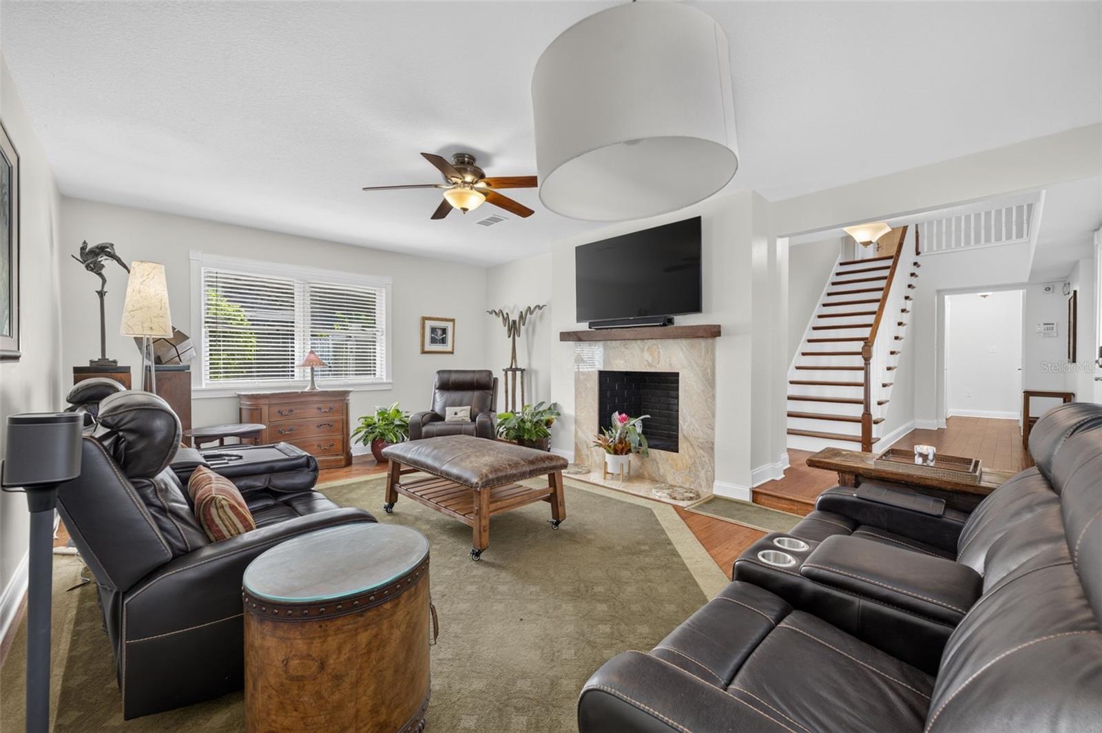 UNIVERSITY HEIGHTS - Residential