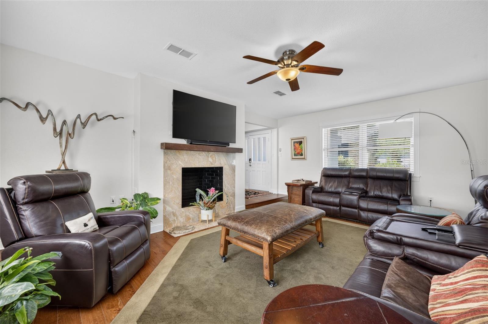 UNIVERSITY HEIGHTS - Residential