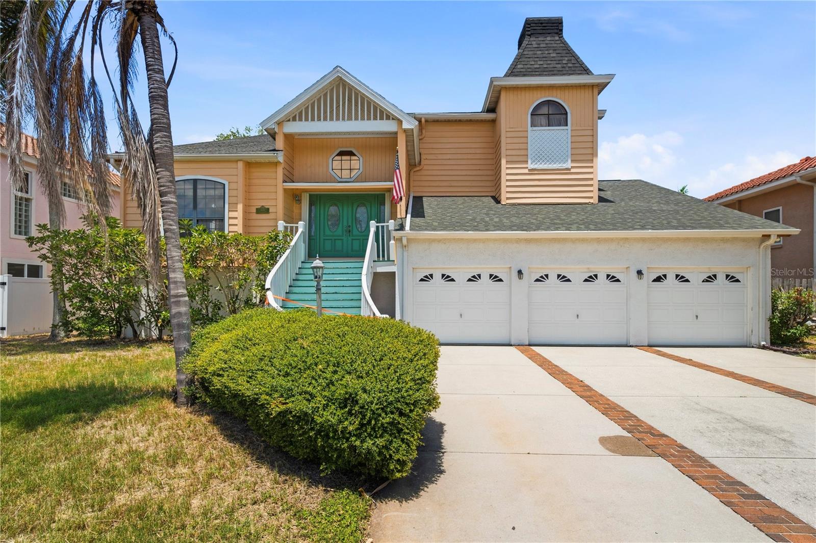 TIERRA VERDE - Residential