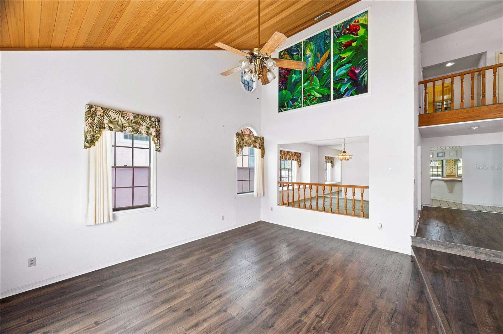 TIERRA VERDE - Residential