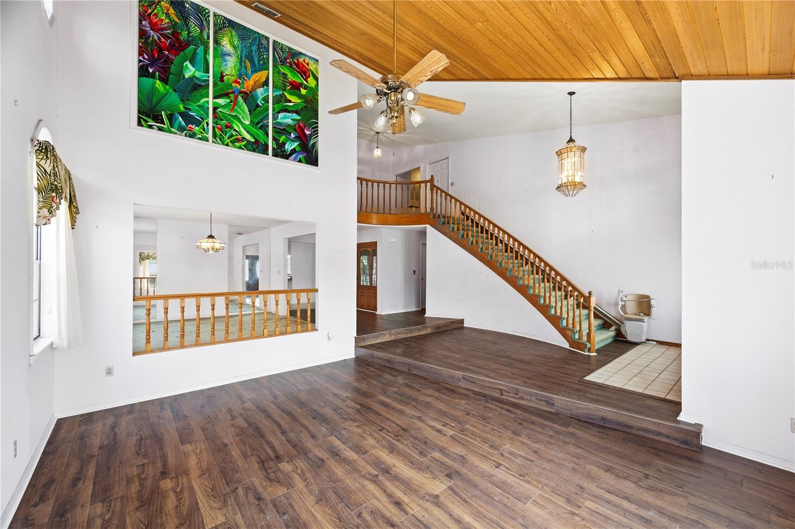 TIERRA VERDE - Residential