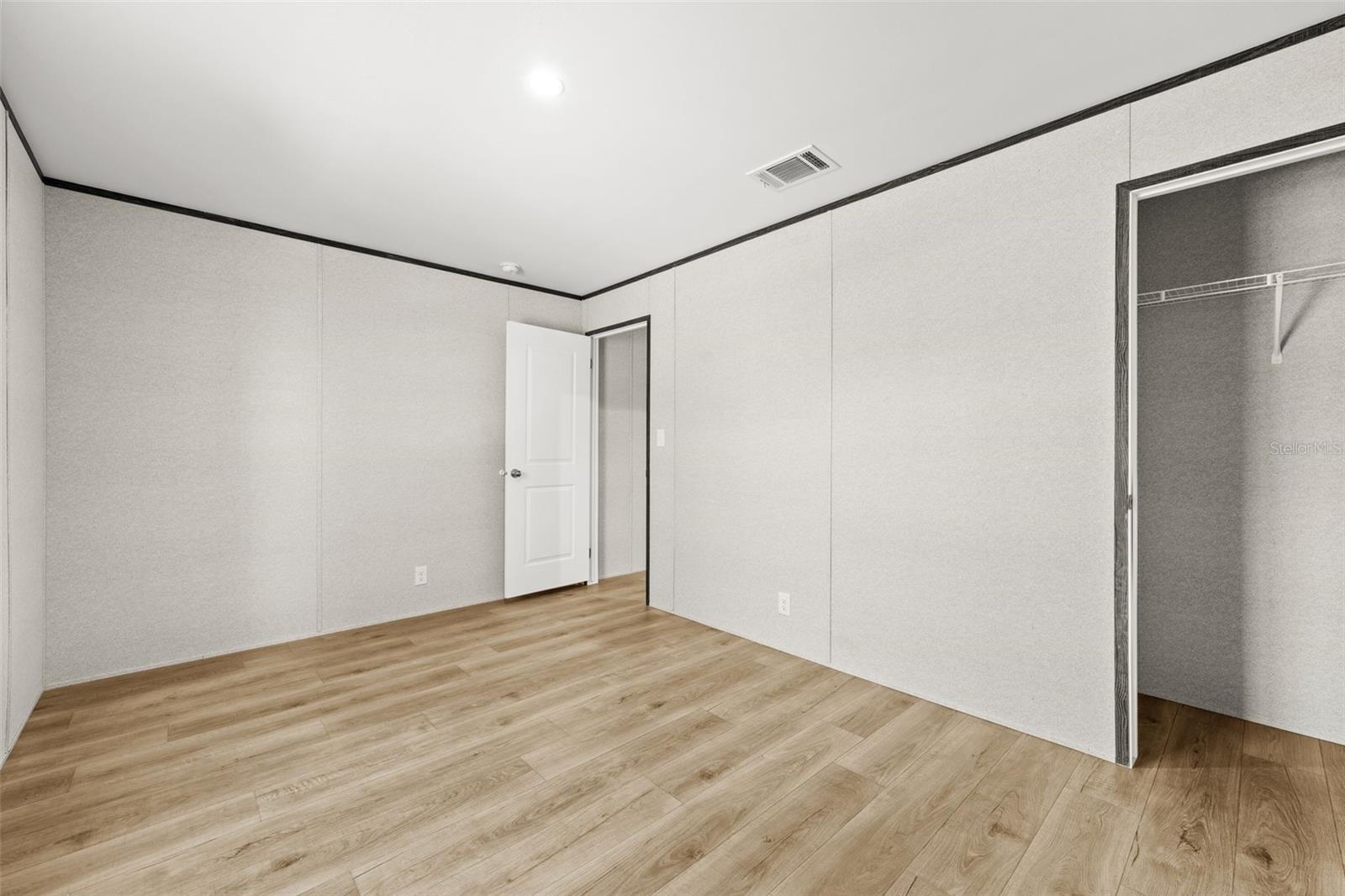 BLACK JACK RIDGE ESTATE - Residential