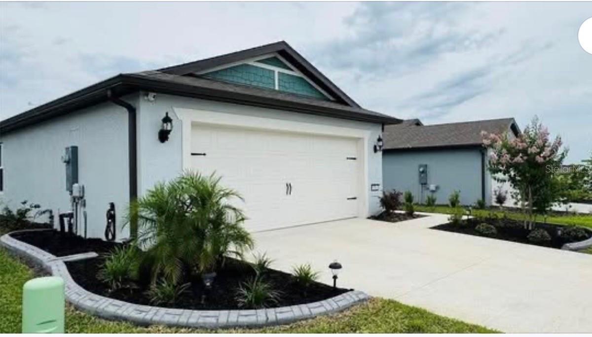 Welcome to DEL WEBB STONE CREEK, a premier 55+ GATED COMMUNITY with a 24-HOUR GUARDED ENTRANCE in the heart of Ocala horse country. This 4-BEDROOM, 2-BATH BLOCK-AND-STUCCO HOME offers a 2-CAR GARAGE, ATTRACTIVE LANDSCAPING, and approximately $13,000 IN OWNER-ADDED IMPROVEMENTS.

Highlights include an UPGRADED DECORATIVE GLASS FRONT DOOR, FULLY SCREENED LANAI with ROLLER SHADES, FENCED BACKYARD, CUSTOM WALK-IN CLOSET, PULL-DOWN ATTIC STAIRS, HARDWIRED EERO WI-FI BOOSTERS, SMART-HOME CAPABILITY, RHEEM WATER SOFTENER, GENERATOR INLET with INTERLOCK SWITCH, RAIN GUTTERS, IRRIGATION, and upgraded ST. AUGUSTINE FLORATAM SOD.

The HOA includes HIGH-SPEED INTERNET and CABLE, along with access to RESORT-STYLE POOLS, INDOOR LAP POOL, FITNESS CENTER, SAUNA, SPA, GOLF SIMULATOR, PICKLEBALL, SOFTBALL, DOG PARKS, BALLROOM, LIBRARY, CARD ROOMS, CAFÉ, and numerous clubs and activities.

Move in and enjoy a well-maintained home with the upgrades already completed.