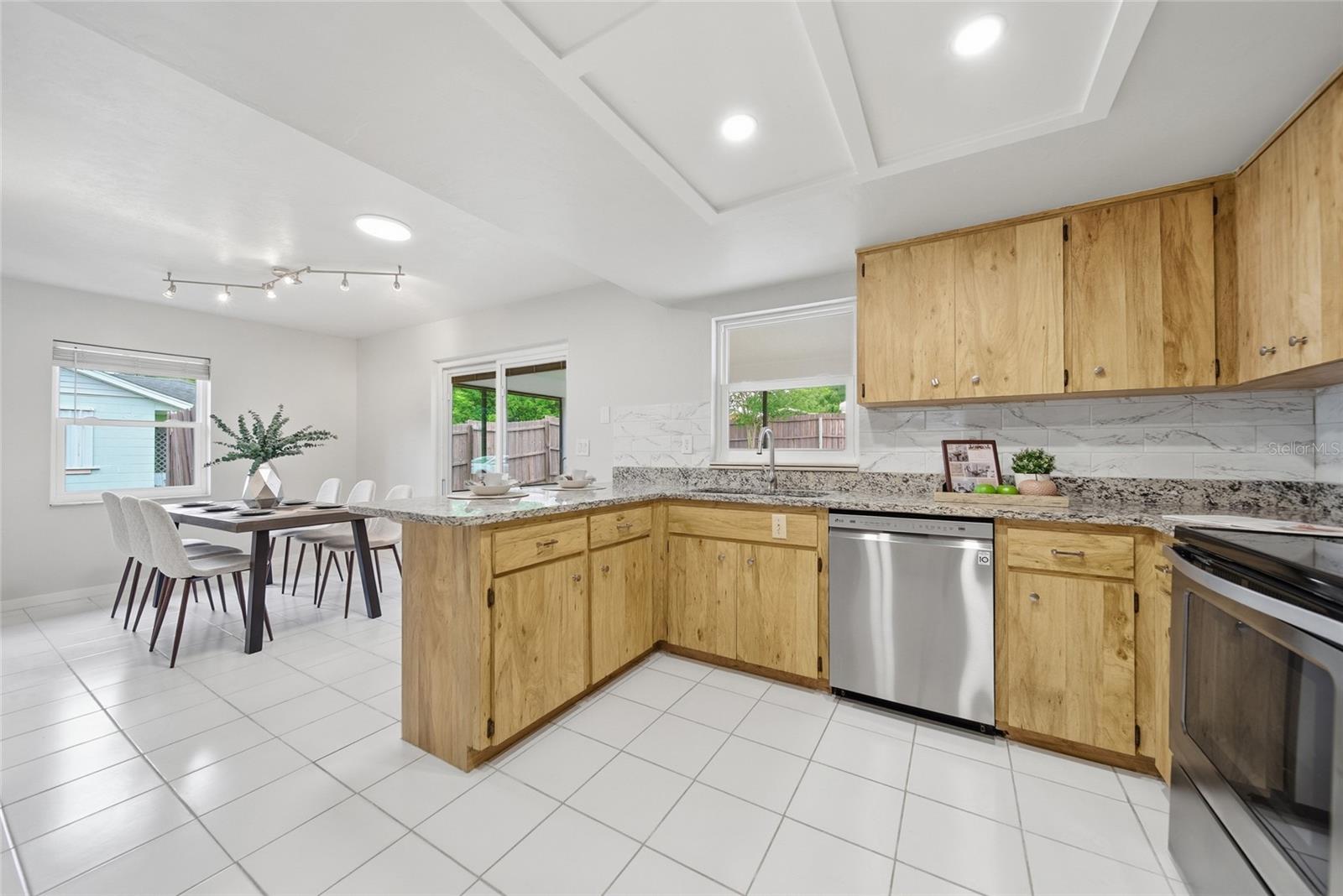 CITRUS SPGS UNIT 03 - Residential