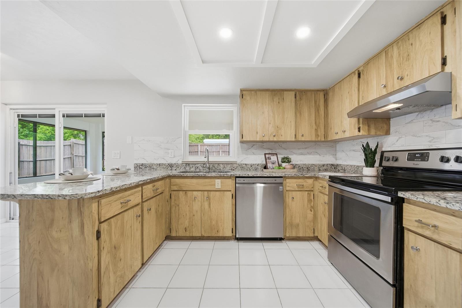 CITRUS SPGS UNIT 03 - Residential