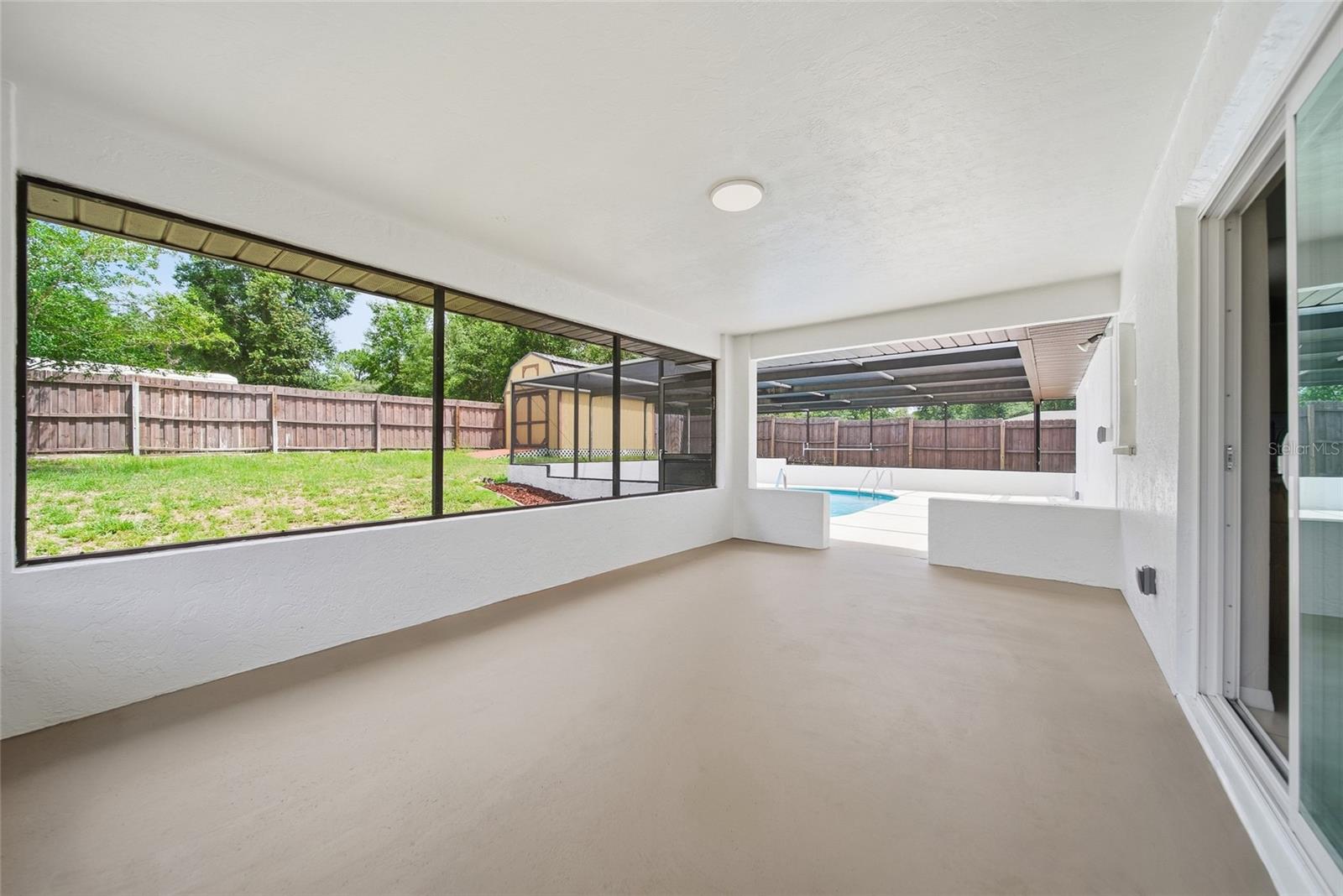 CITRUS SPGS UNIT 03 - Residential