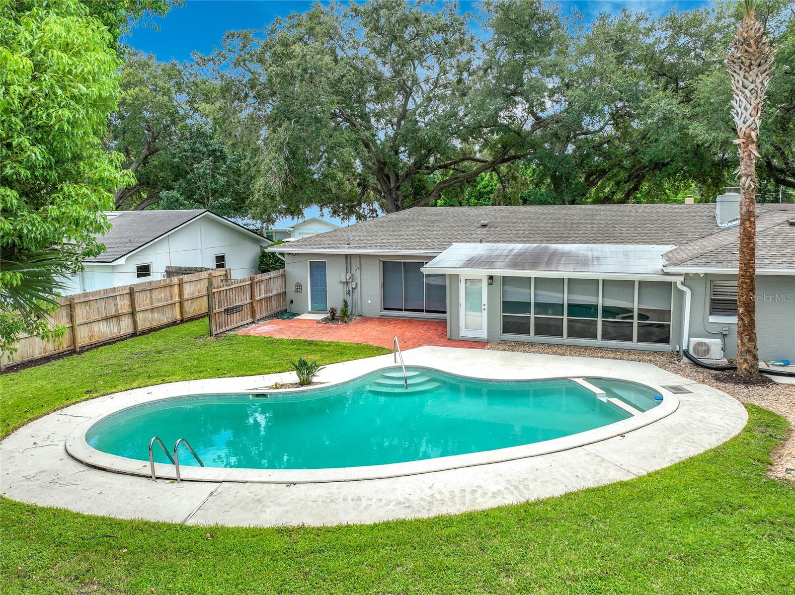 GLEN ARDEN HEIGHTS - Residential