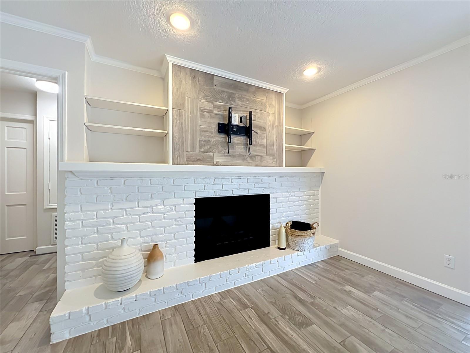 GLEN ARDEN HEIGHTS - Residential