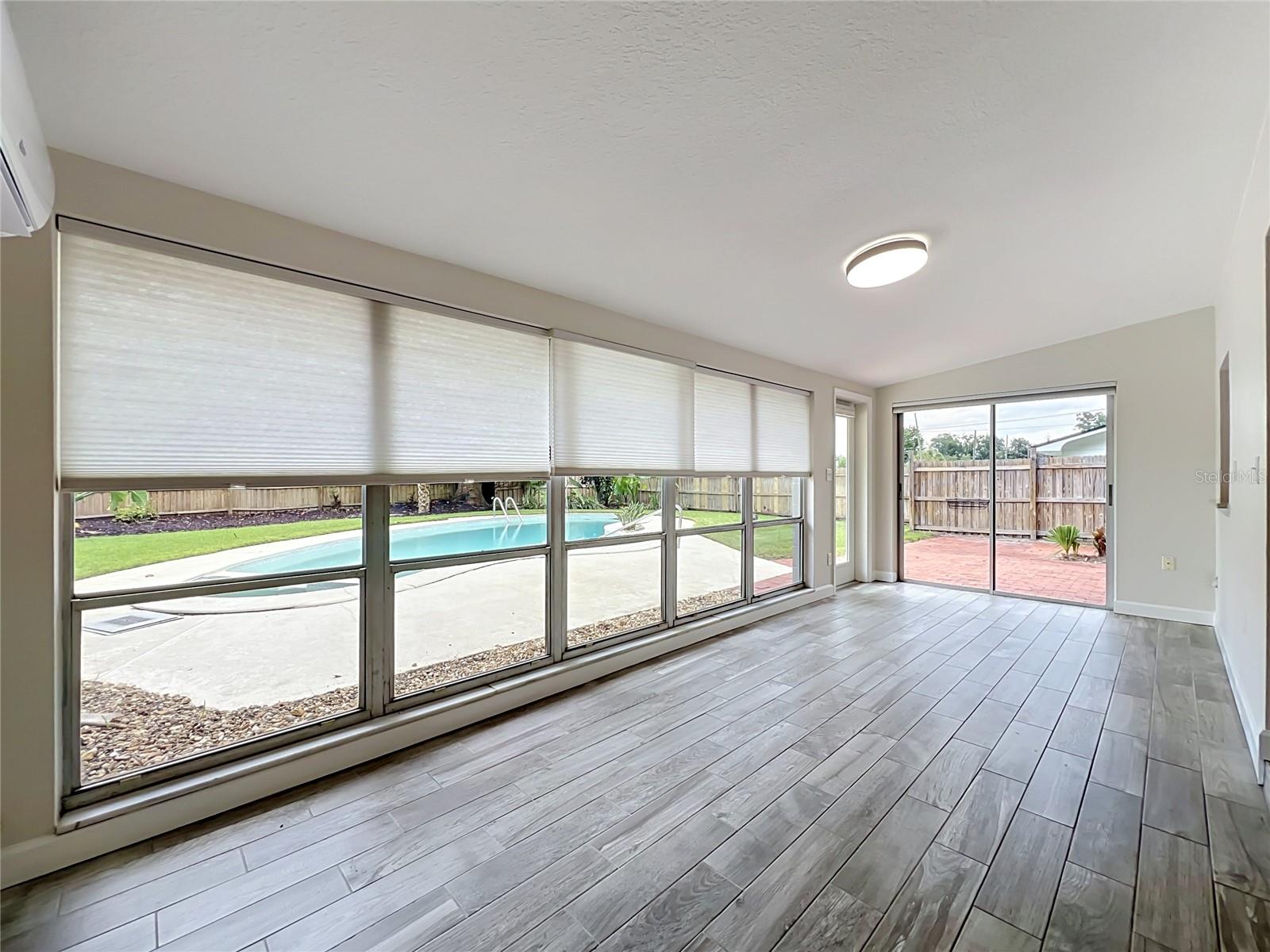 GLEN ARDEN HEIGHTS - Residential