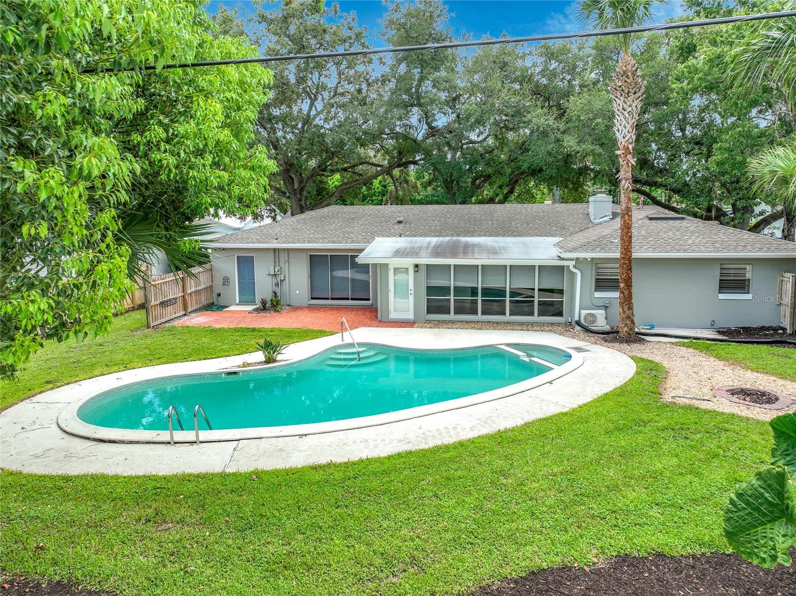 GLEN ARDEN HEIGHTS - Residential