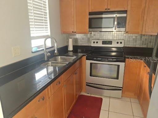 GULF HARBORS CONDO - Residential Lease