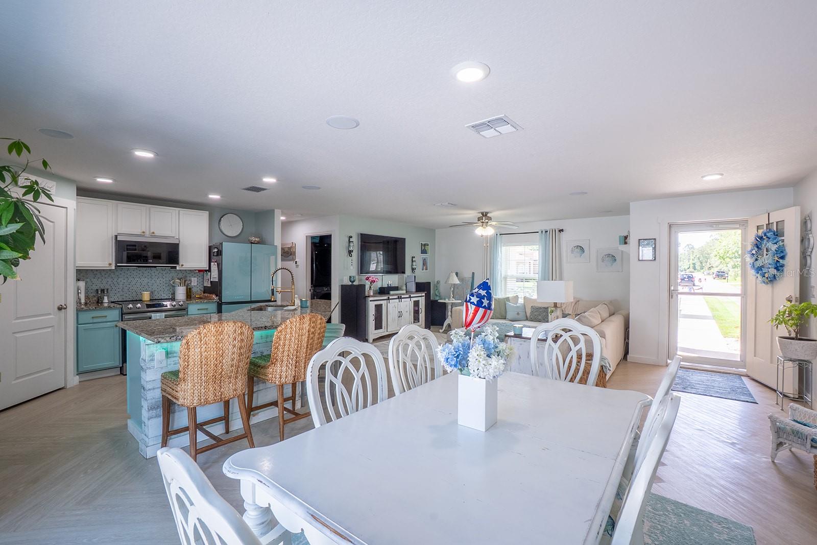 PINE GROVE - Residential