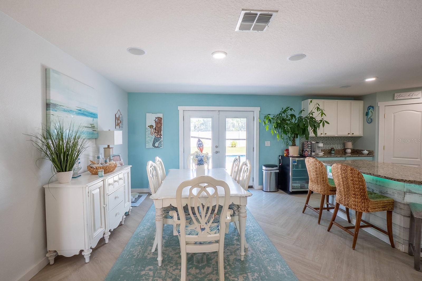 PINE GROVE - Residential