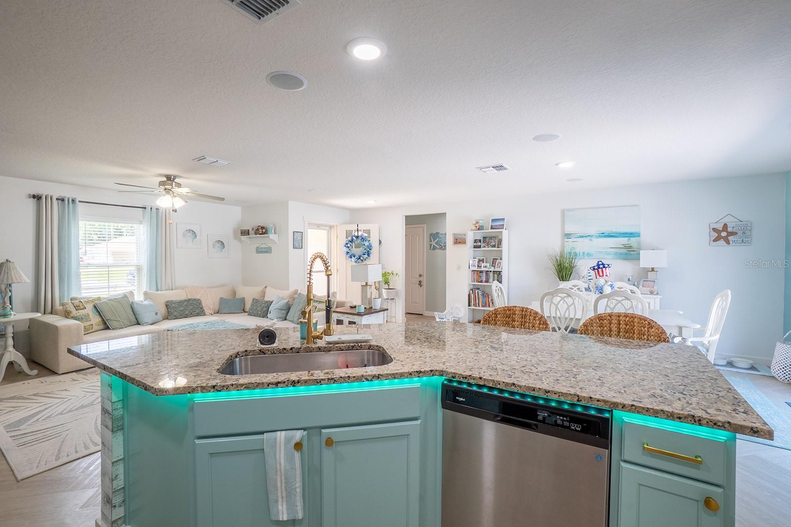 PINE GROVE - Residential