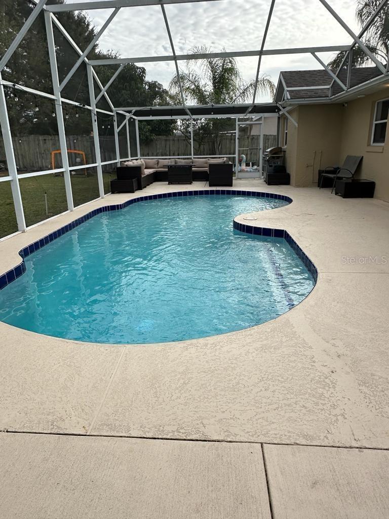 BENTLEY OAKS - Residential Lease