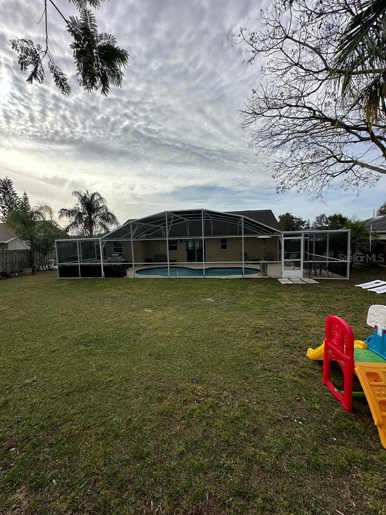 BENTLEY OAKS - Residential Lease