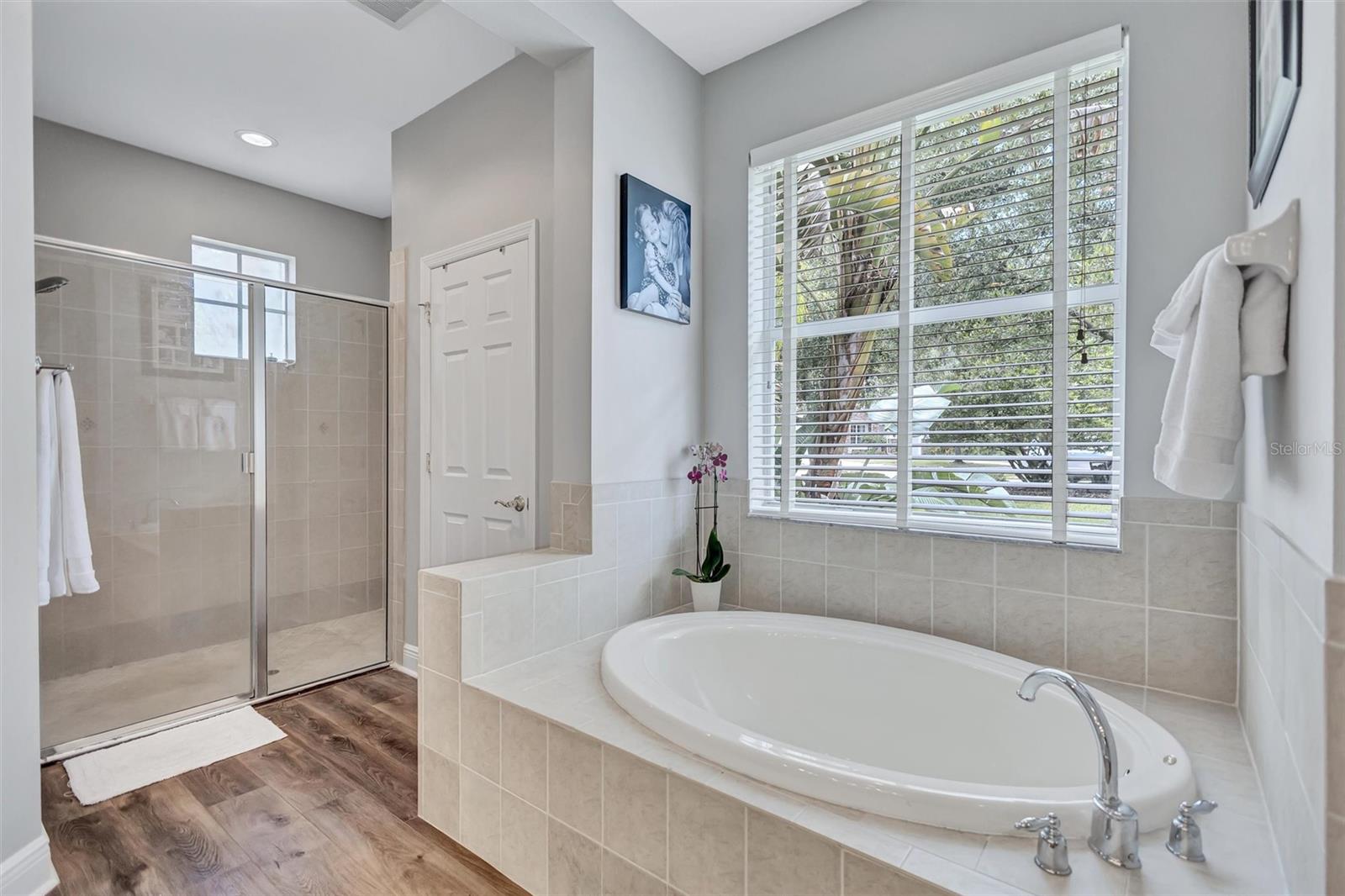 WATERCHASE PH 06 - Residential