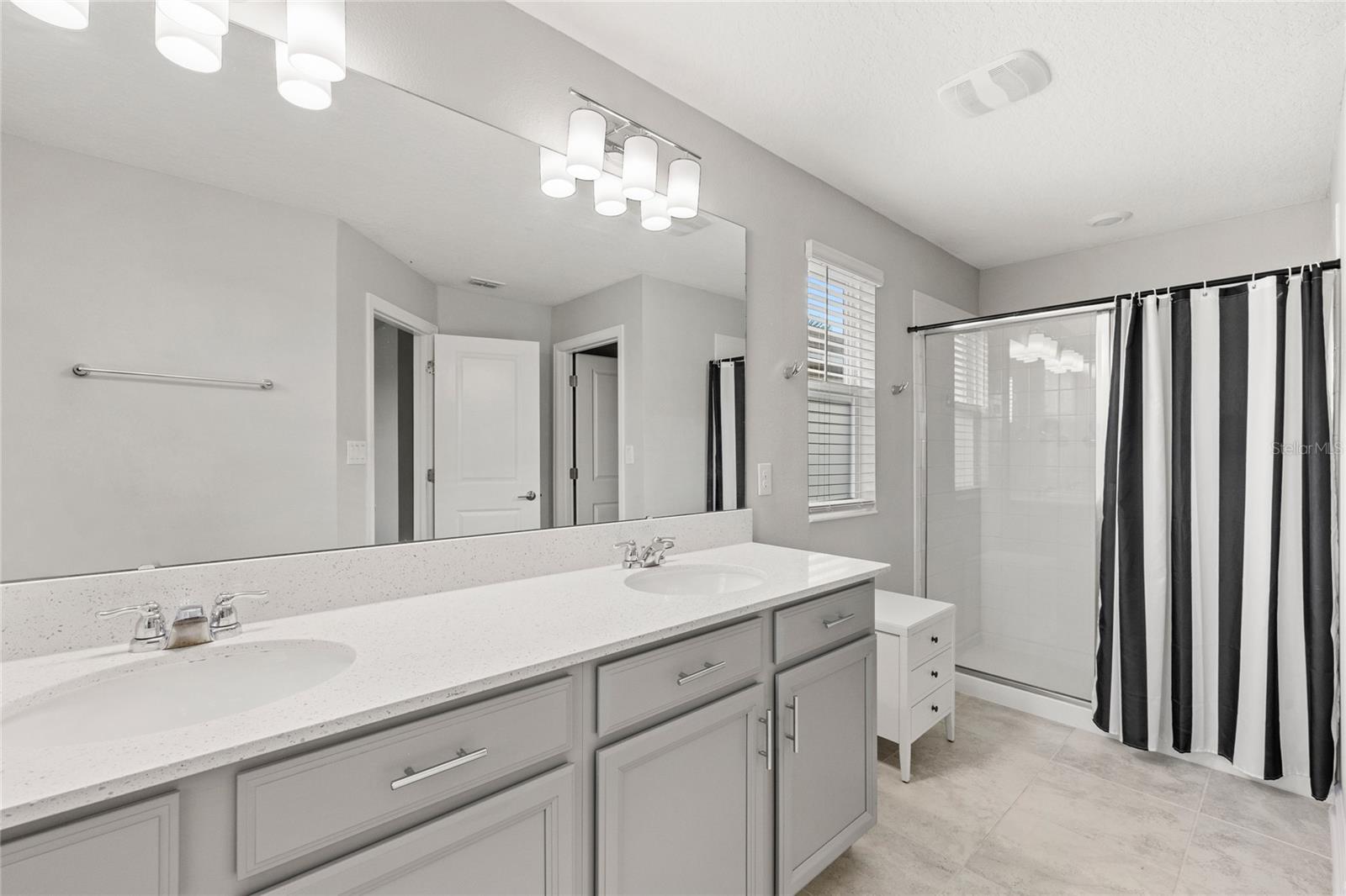 STOREY GROVE PH 1B - Residential