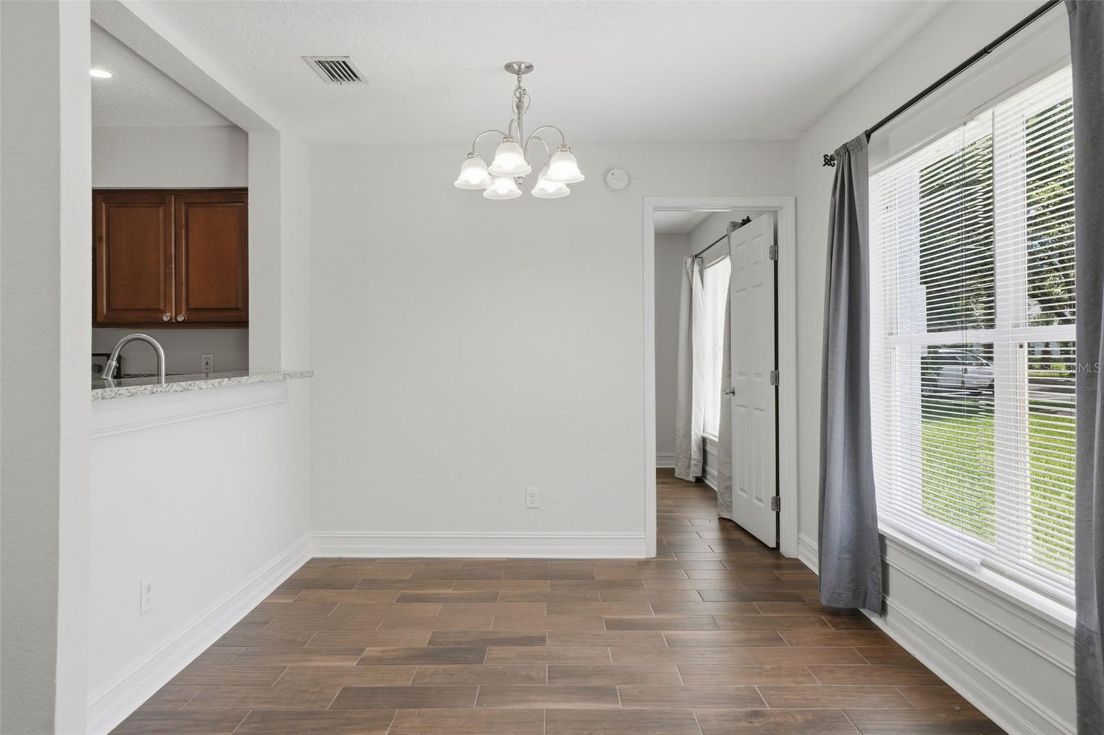 NORTHLAKE VILLAGE CONDO 9 - Residential
