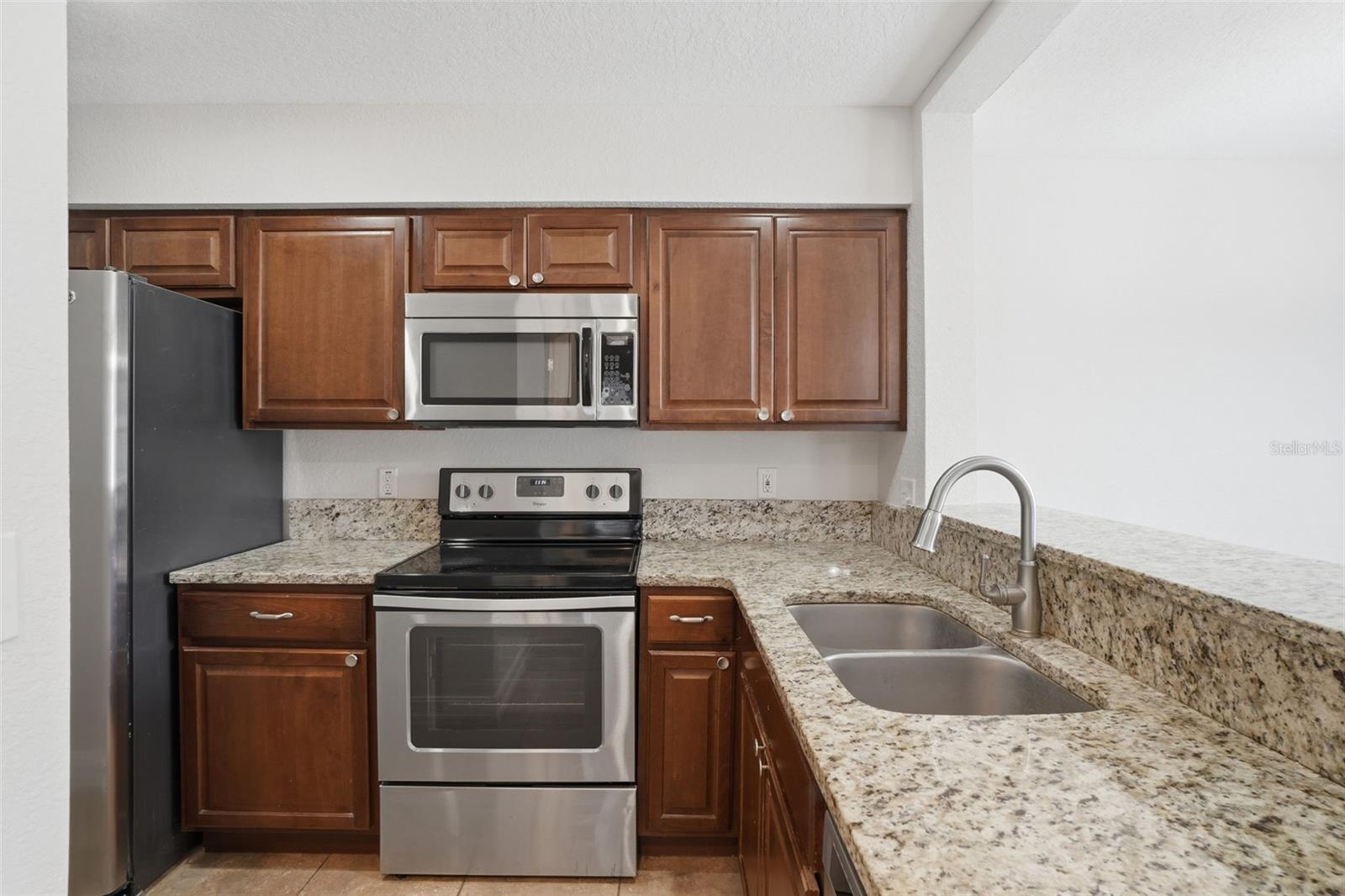 NORTHLAKE VILLAGE CONDO 9 - Residential