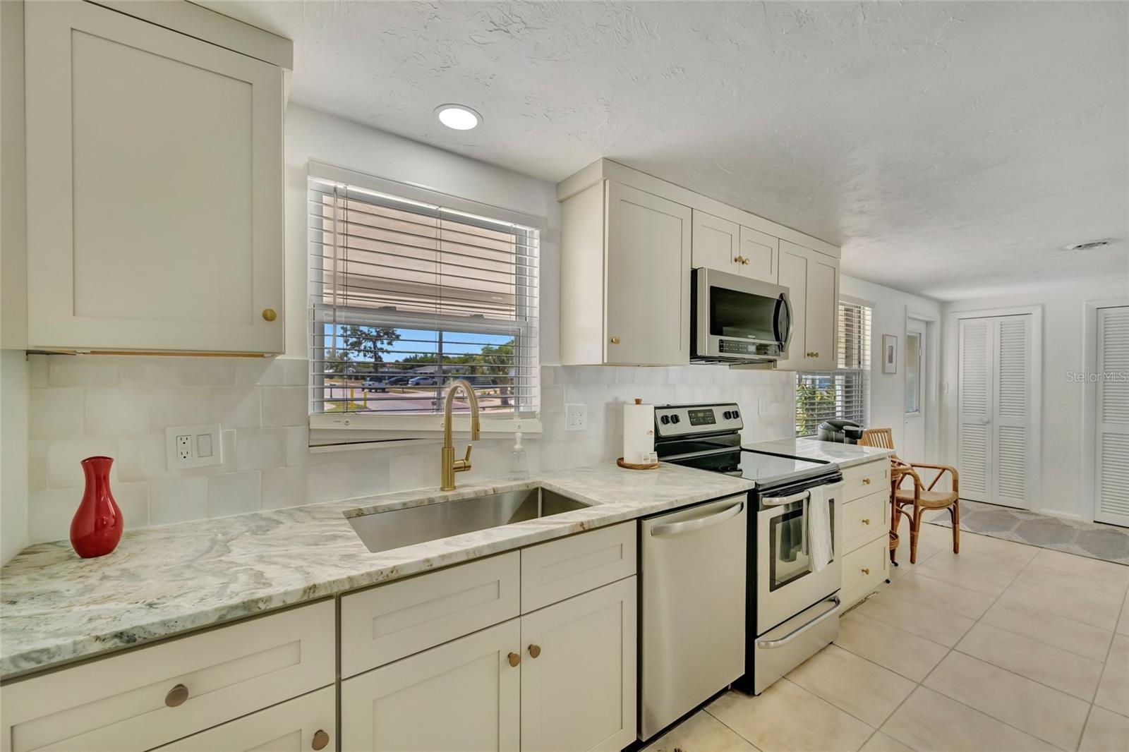 GULF GATE - Residential