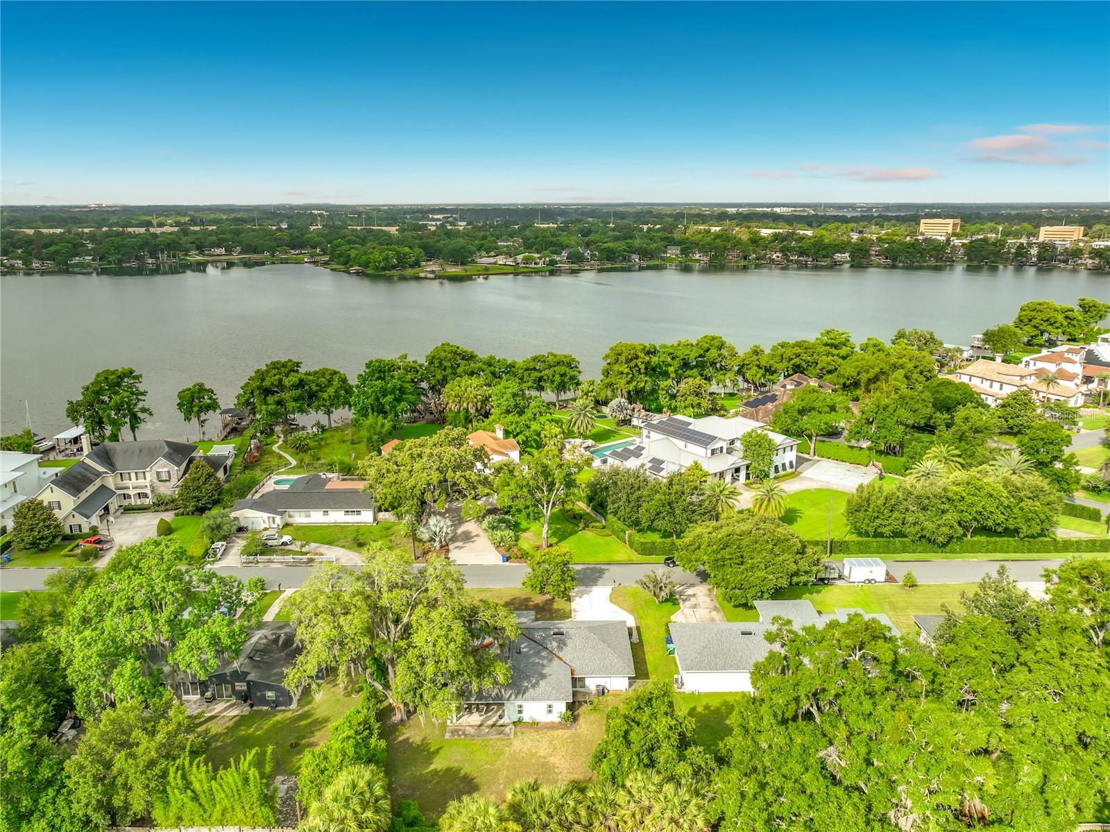 KILLARNEY POINT - Residential