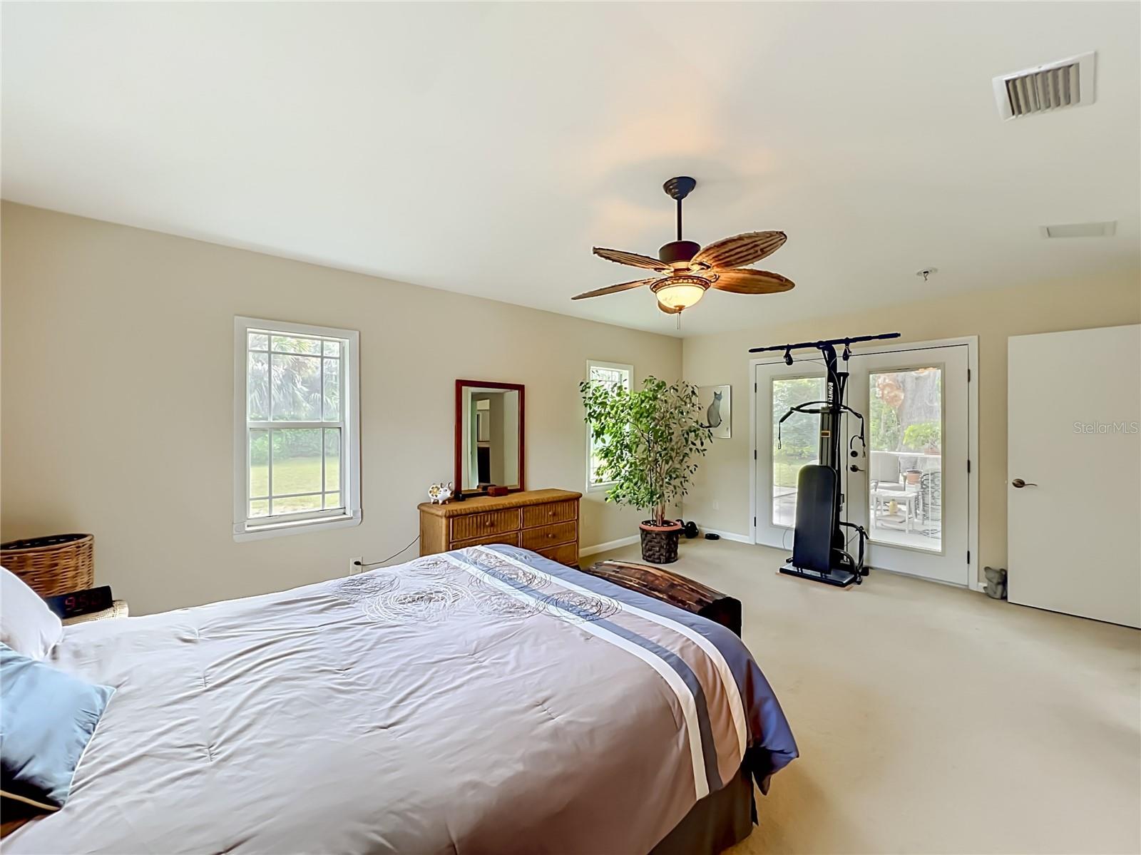 KILLARNEY POINT - Residential