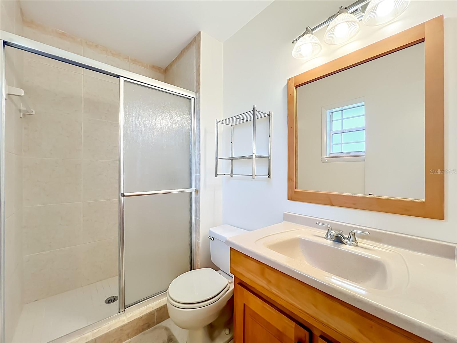 KILLARNEY POINT - Residential