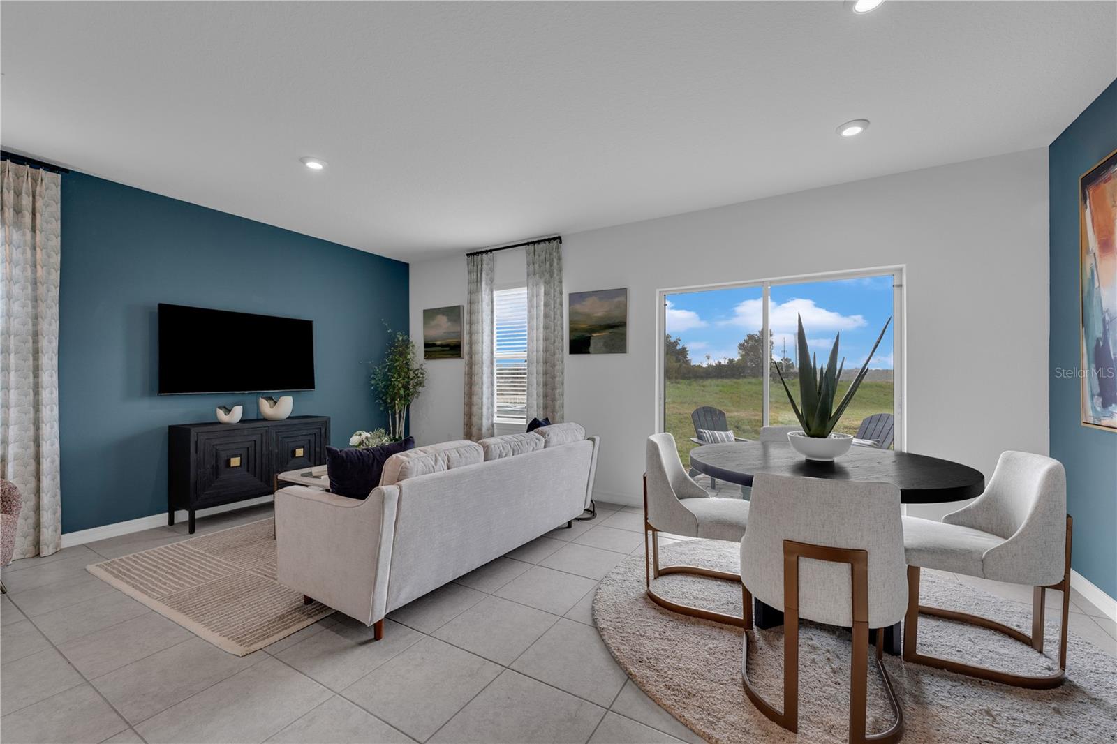 AVALON PARK TAVARES - Residential