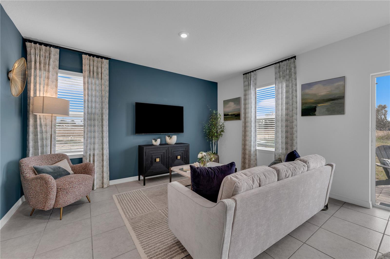 AVALON PARK TAVARES - Residential