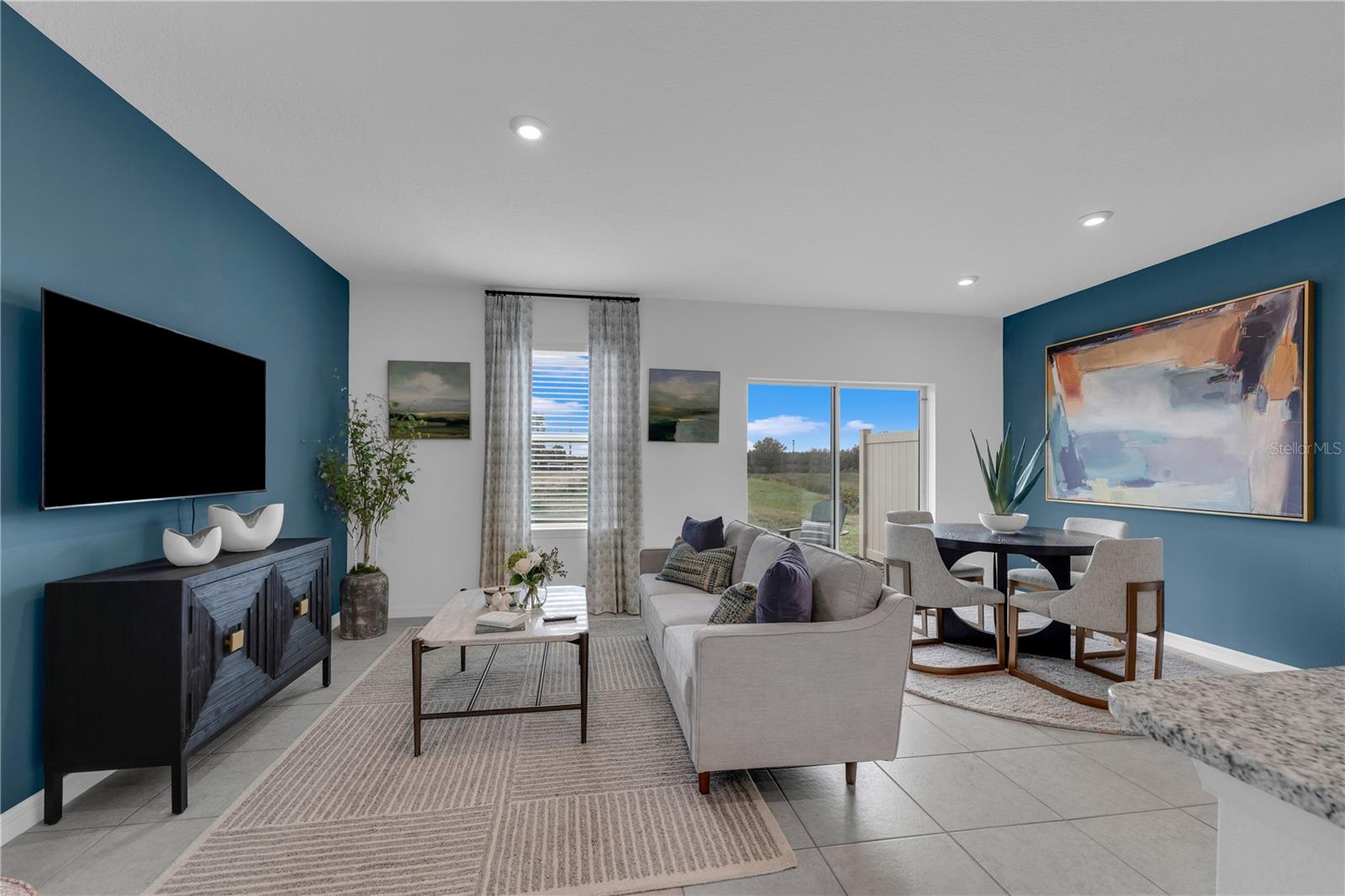 AVALON PARK TAVARES - Residential