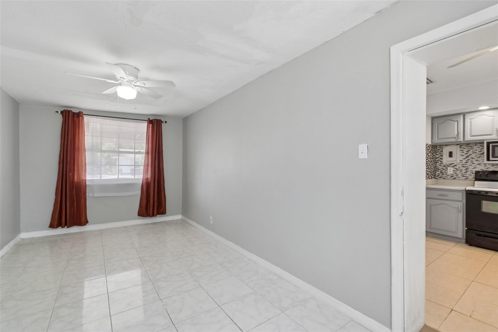 COLLINS PHILIP - Residential