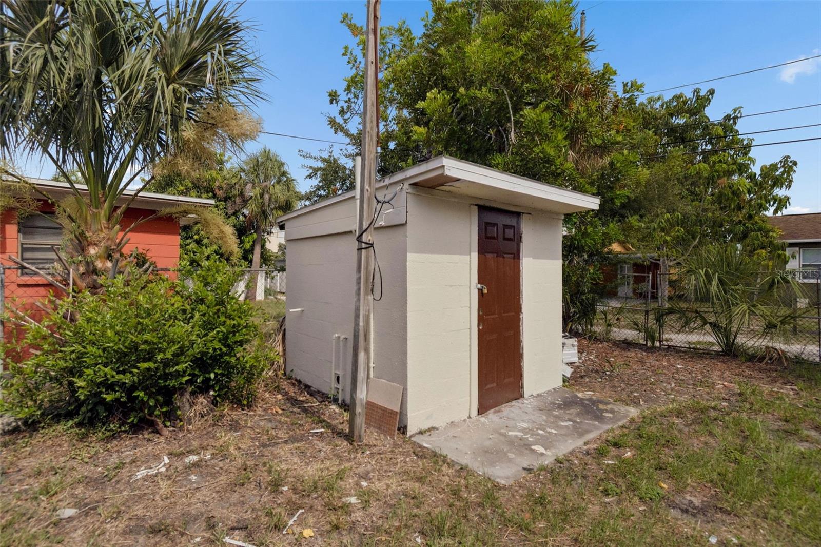 COLLINS PHILIP - Residential
