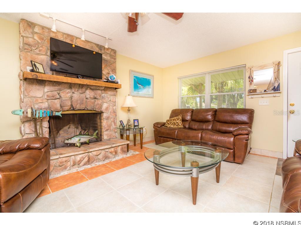 Florida Shores 01 - Residential