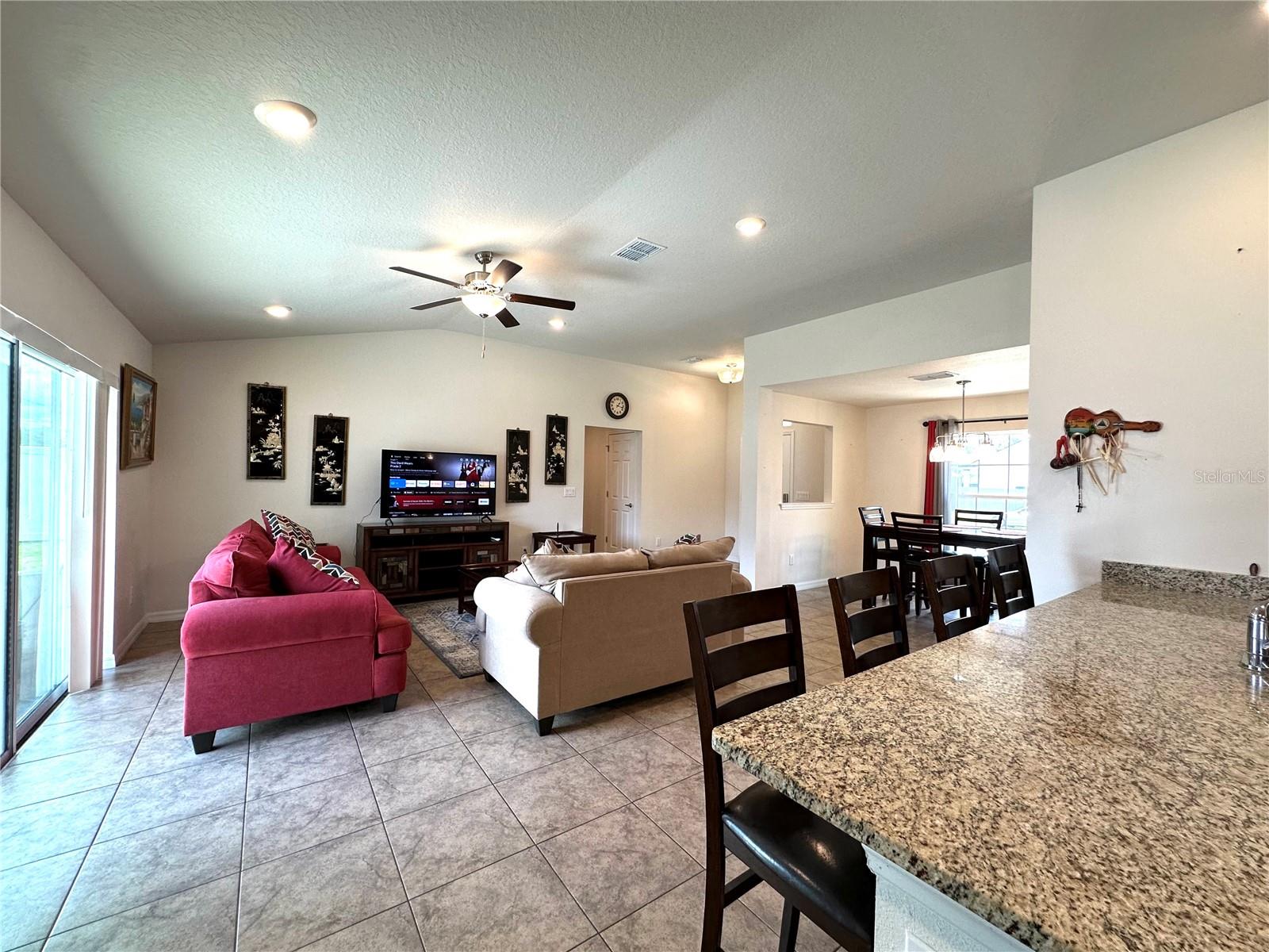 MARION OAKS - Residential