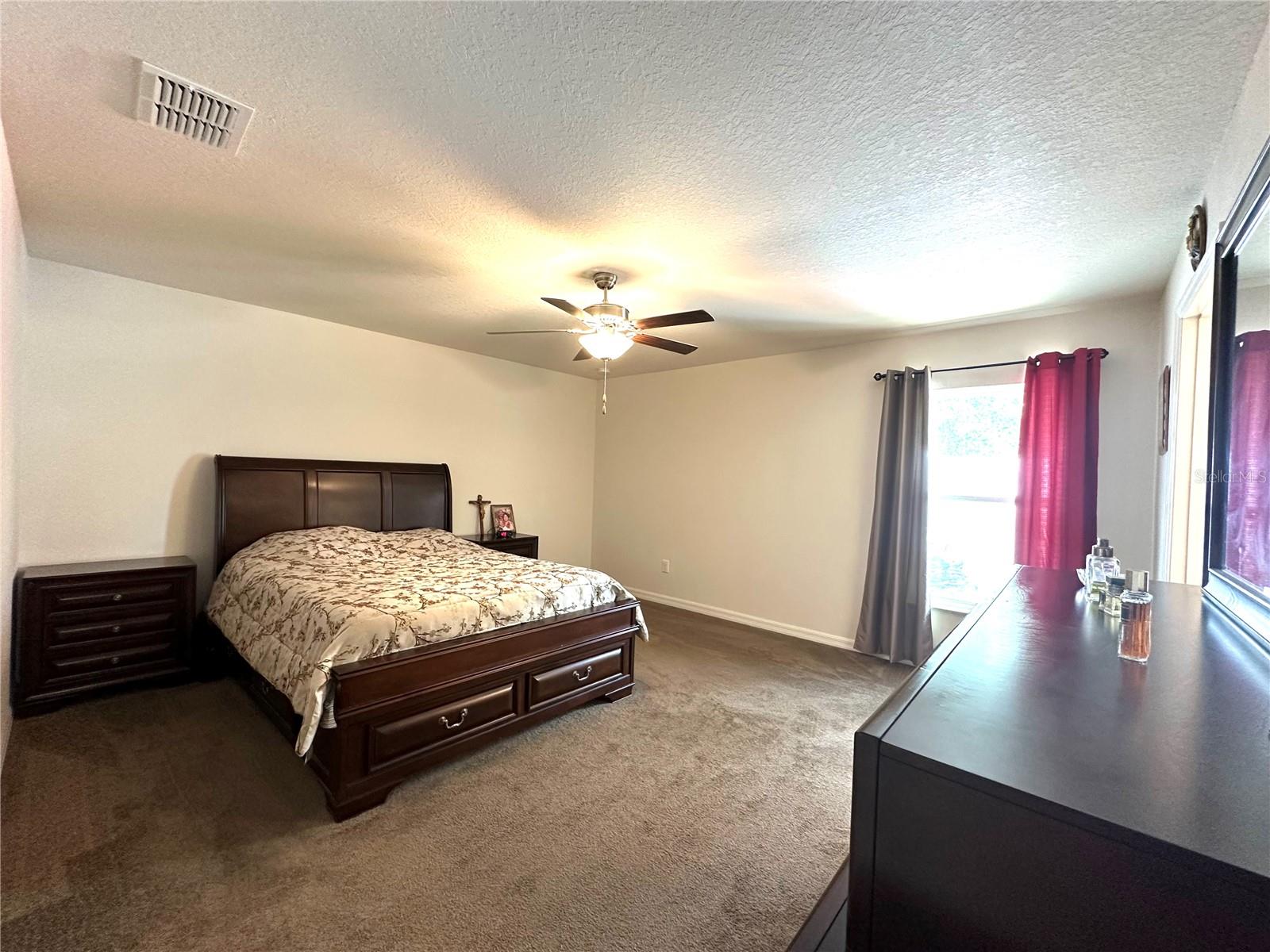 MARION OAKS - Residential
